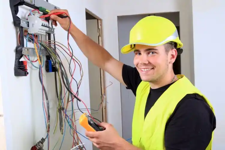 elektricien Oentsjerk